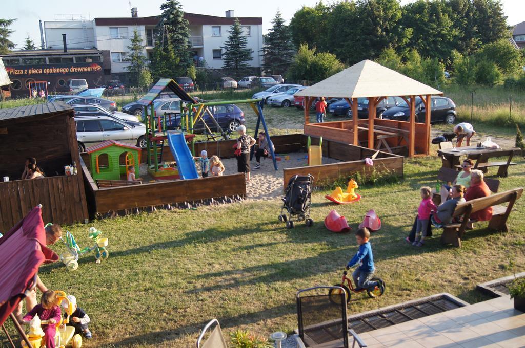 Dom Wczasowy Gracja Władysławowo Exterior foto